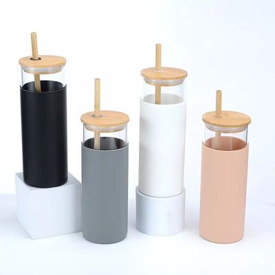 주문 재사용 가능한 디자인 20oz 17oz 물병 주거용 유리 주스 텀블러 유리 음료병 실리콘 장갑으로 친환경 스타일리시 online manufacture