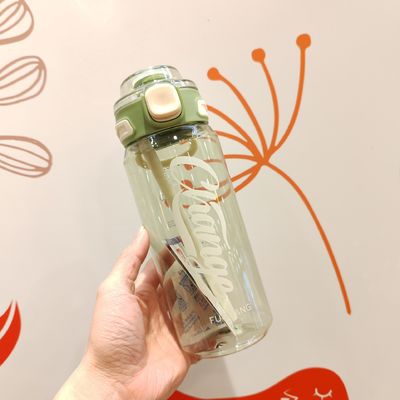 가벼운 700ml 900ml 공간 남녀 스포츠 큰 운동 물병 빨대와 함께 야외 바위 등반 물병 휴대하기 쉽습니다