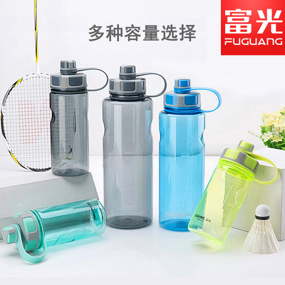 인간화 된 디자인 1500ml 물병 대용량 플라스틱 휴대용 공간 대용량 1.5 리터 물병 손잡이 다기능 사용