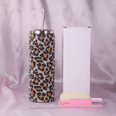 개인화 된 20 Oz 플라스틱 물병 블링 라인 스톤 텀블러 물병 손잡이와 빨대 나사 뚜?? 이있는 두 배 벽 단열